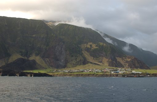 Tristan da Cunha © Hadoram Shirihai, Oceanwide Expeditions